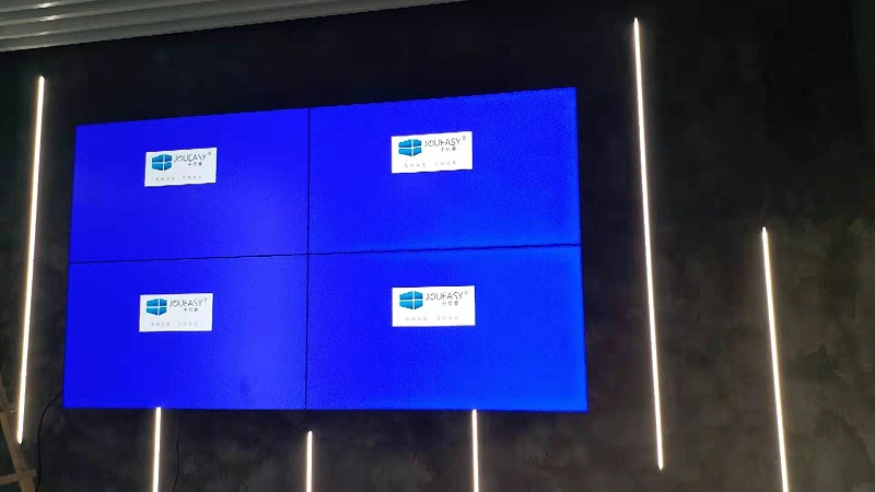 鳳凰古站55寸屏拼接屏案例 鳳凰古站55寸屏拼接屏案例