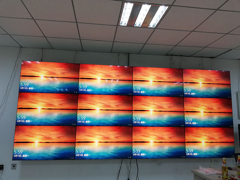 新疆石河子某軍區拼接屏效果 新疆石河子某軍區拼接屏效果