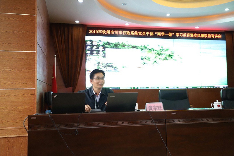 廣西欽州司法局46寸液晶拼接屏3X5單元拼接 廣西欽州司法局46寸液晶拼接屏3X5單元拼接