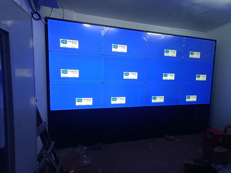 55寸液晶拼接屏入駐佛山師門中學會議室 55寸液晶拼接屏入駐佛山師門中學會議室