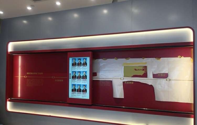 互動滑軌屏 互動滑軌屏