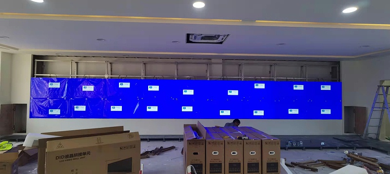 微信圖片_20中億睿55寸1.8mm拼接屏亮相廣東廣州東區水質凈化廠項目安裝現場211206103602 微信圖片_20中億睿55寸1.8mm拼接屏亮相廣東廣州東區水質凈化廠項目安裝現場211206103602