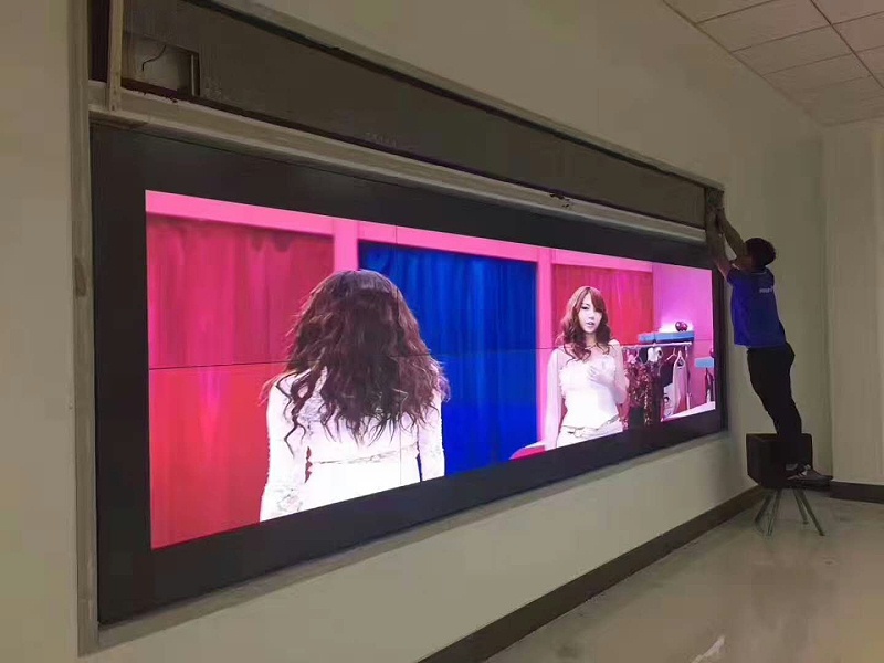 盤錦氣象局三星拼接屏55寸1.7mm拼縫2X4+led顯示條屏 盤錦氣象局三星拼接屏55寸1.7mm拼縫2X4+led顯示條屏