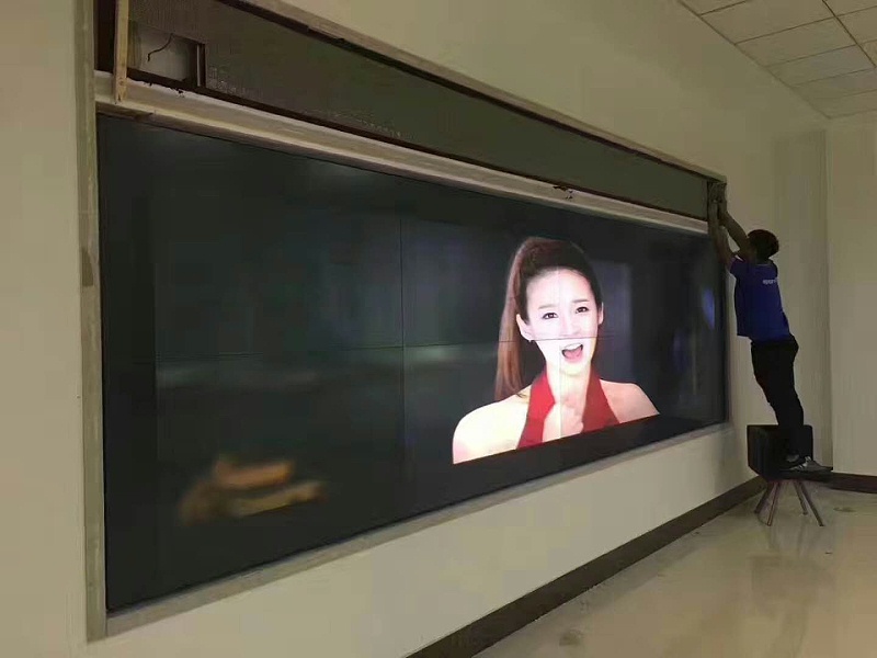 盤錦氣象局三星拼接屏55寸1.7mm拼縫2X4+led顯示條屏 盤錦氣象局三星拼接屏55寸1.7mm拼縫2X4+led顯示條屏