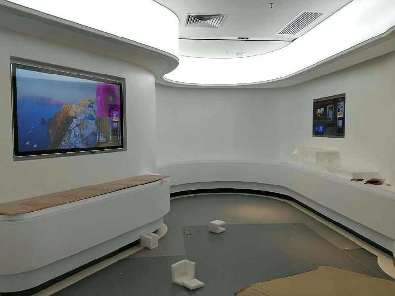 壁掛觸摸查詢一體機 壁掛觸摸查詢一體機