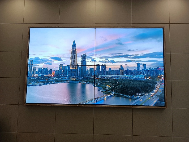 65寸液晶拼接屏助力廣東珠海稅務局打造稅務數字化服務平臺項目安裝效果圖 65寸液晶拼接屏助力廣東珠海稅務局打造稅務數字化服務平臺項目安裝效果圖