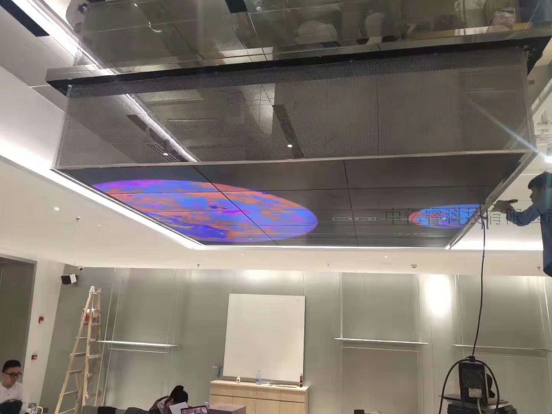 深圳卓悅中心46寸3.5mm5X3吊掛液晶拼接屏 深圳卓悅中心46寸3.5mm5X3吊掛液晶拼接屏