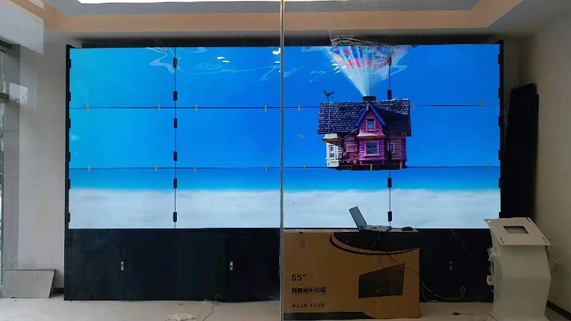 中億睿55寸液晶拼接屏助力湖南株洲打造“老有所樂(lè)”的養(yǎng)老院 中億睿55寸液晶拼接屏助力湖南株洲打造“老有所樂(lè)”的養(yǎng)老院