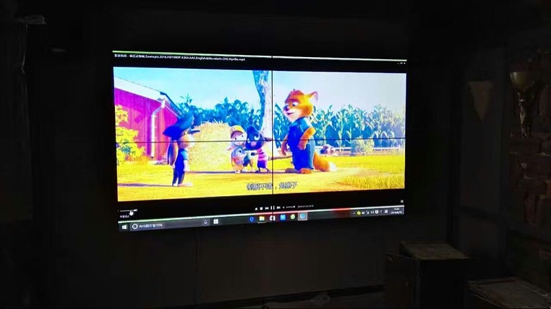 貴州貴陽酒吧項目|55寸液晶拼接屏3.5mm拼縫2X2拼接 貴州貴陽酒吧項目|55寸液晶拼接屏3.5mm拼縫2X2拼接