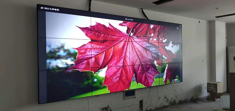 江蘇南京金陵科技學院電子信息學院46寸1.7mm3X4單元拼接 江蘇南京金陵科技學院電子信息學院46寸1.7mm3X4單元拼接