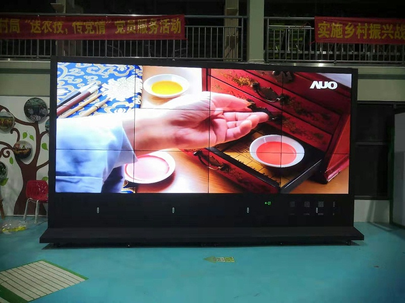 中億睿55寸液晶拼接屏助力東莞農業光伏項目安裝效果圖 中億睿55寸液晶拼接屏助力東莞農業光伏項目安裝效果圖